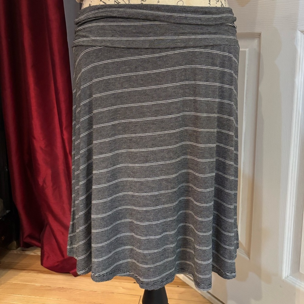 Merona Striped Ruched Midi Swing Skirt